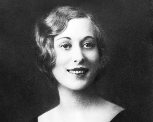 Estee Lauder- Iconic Beautician & Business Mogul