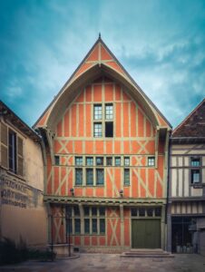 Troyes